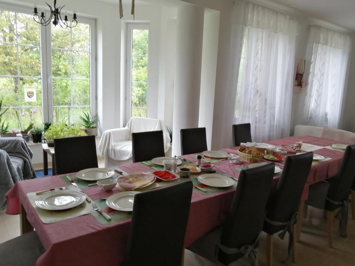 Agroturystyka U Izabelli Niemce Exteriér fotografie