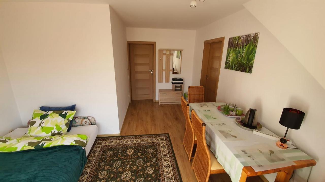 Agroturystyka U Izabelli Niemce Exteriér fotografie